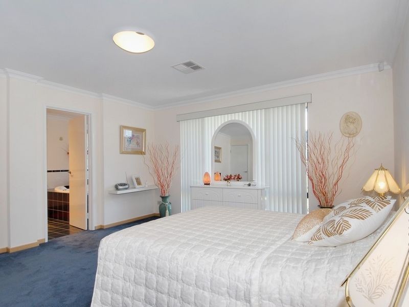 15 Corymbia Green, Baldivis WA 6171