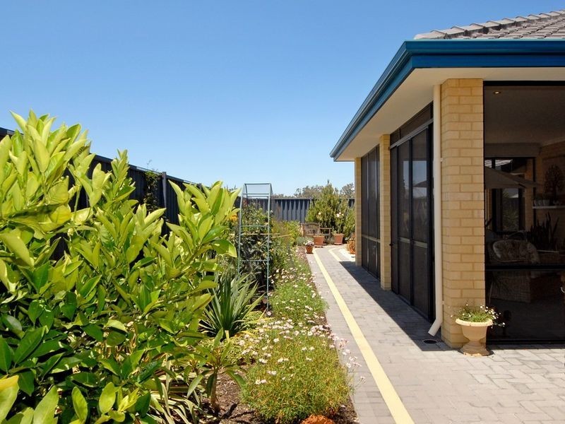 15 Corymbia Green, Baldivis WA 6171