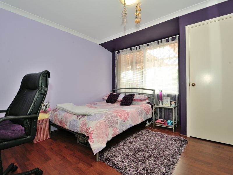 24 Virginia Place, Waikiki WA 6169