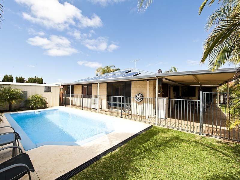7 Murphy Crescent, Bertram WA 6167