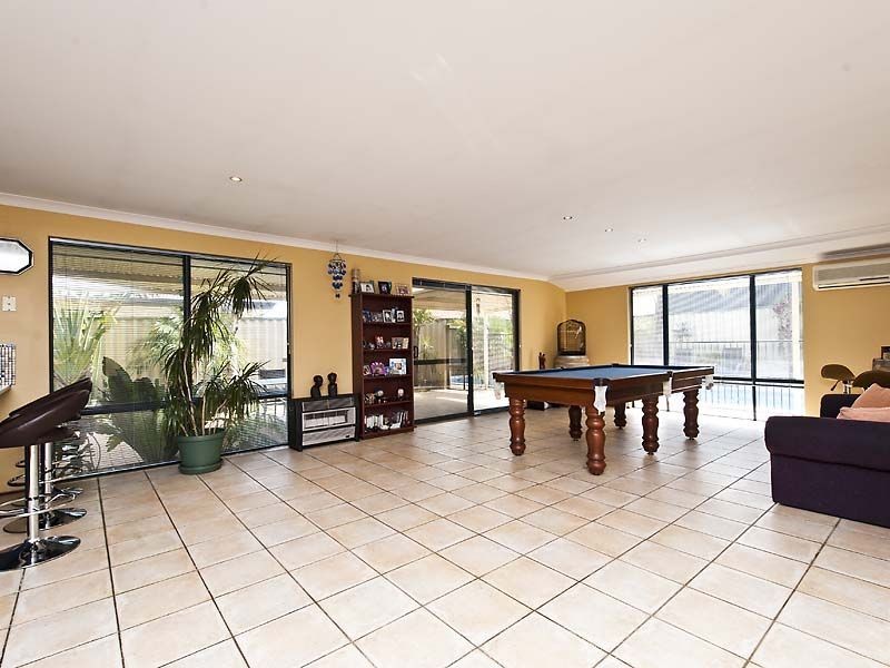 7 Murphy Crescent, Bertram WA 6167