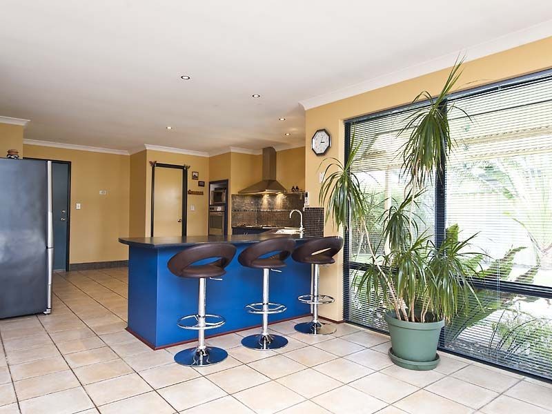 7 Murphy Crescent, Bertram WA 6167