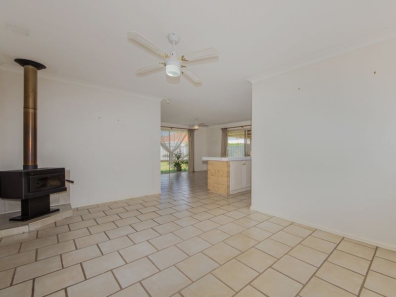 7 Sheathbill Court, Safety Bay WA 6169