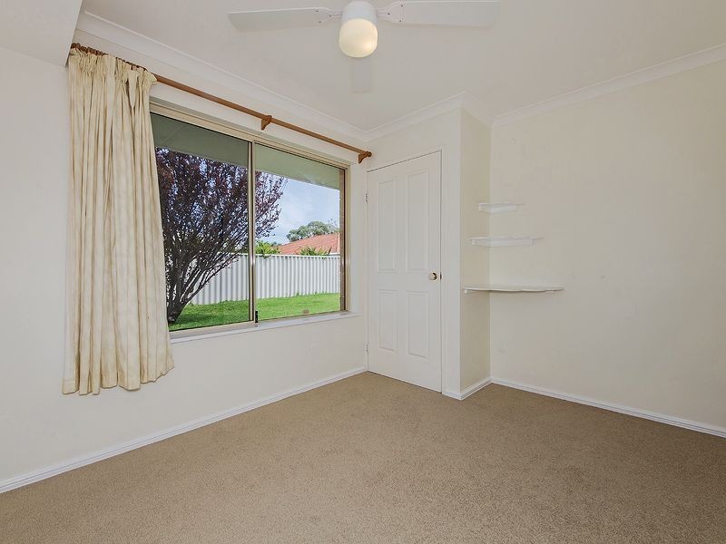 7 Sheathbill Court, Safety Bay WA 6169