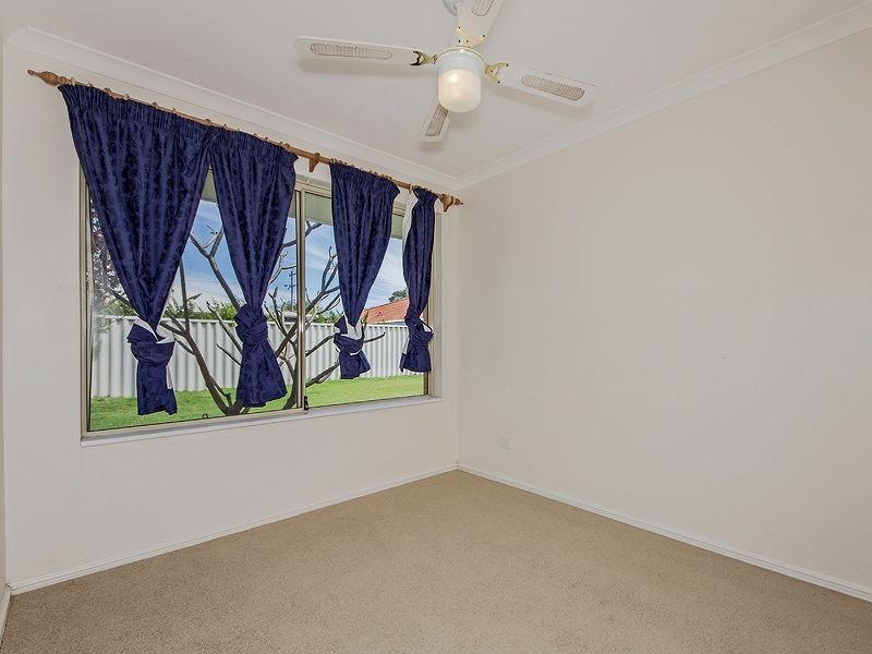 7 Sheathbill Court, Safety Bay WA 6169