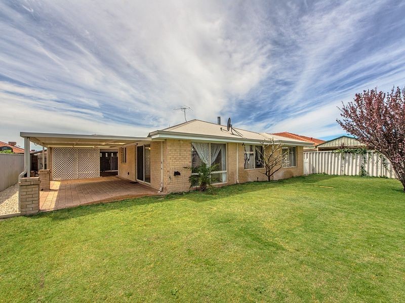 7 Sheathbill Court, Safety Bay WA 6169