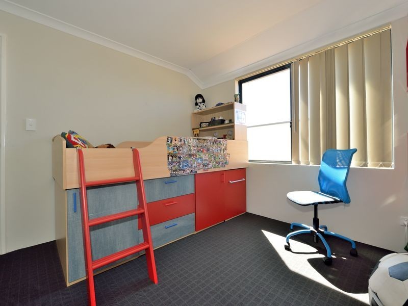 74 Centennial Avenue, Bertram WA 6167