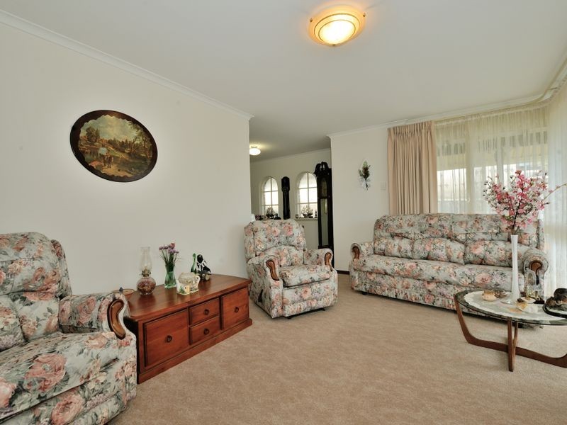 7 Orion Street, Rockingham WA 6168