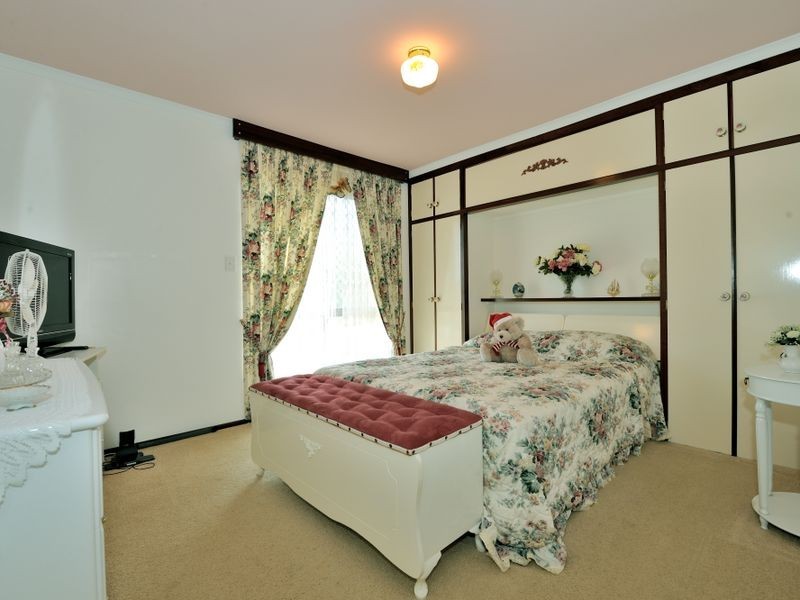 7 Orion Street, Rockingham WA 6168