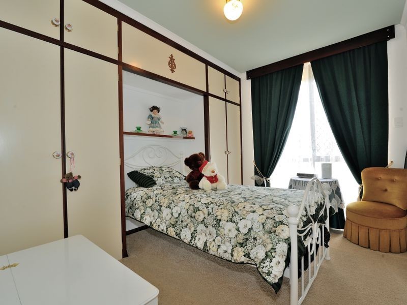 7 Orion Street, Rockingham WA 6168