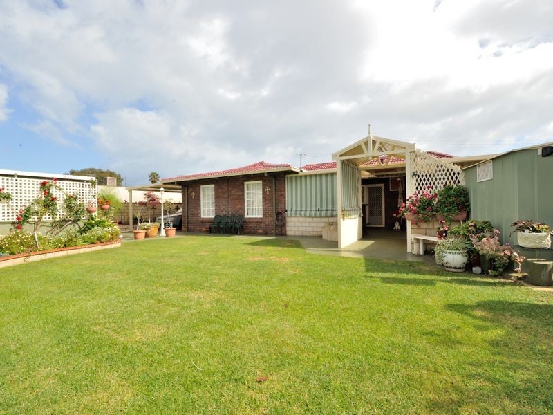 7 Orion Street, Rockingham WA 6168