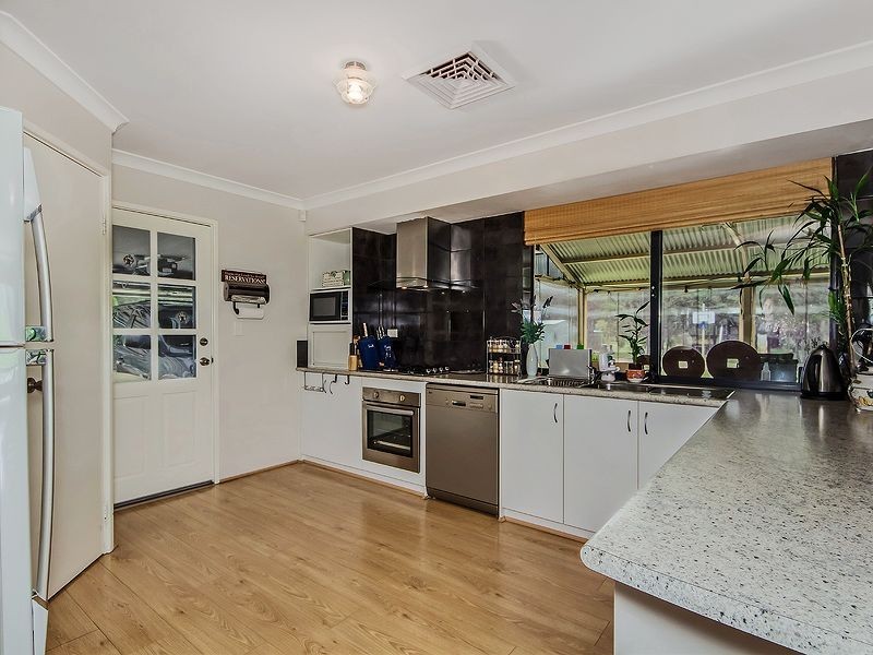 6 Diogenes Court, Baldivis WA 6171