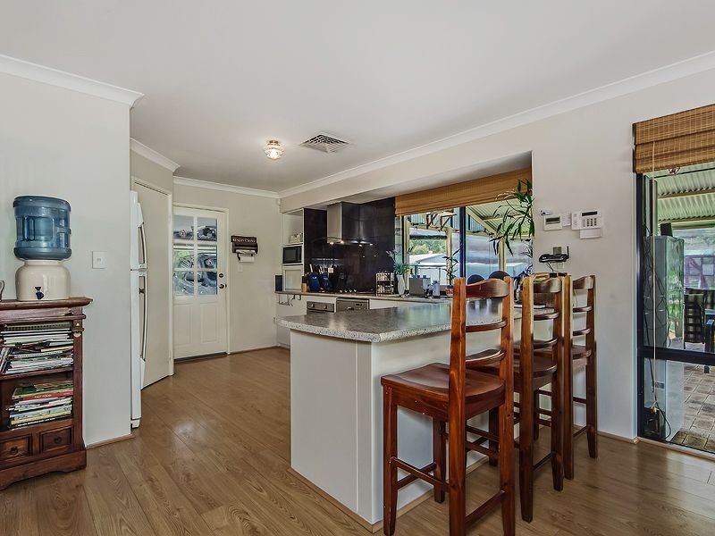 6 Diogenes Court, Baldivis WA 6171