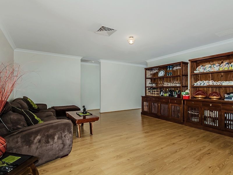 6 Diogenes Court, Baldivis WA 6171
