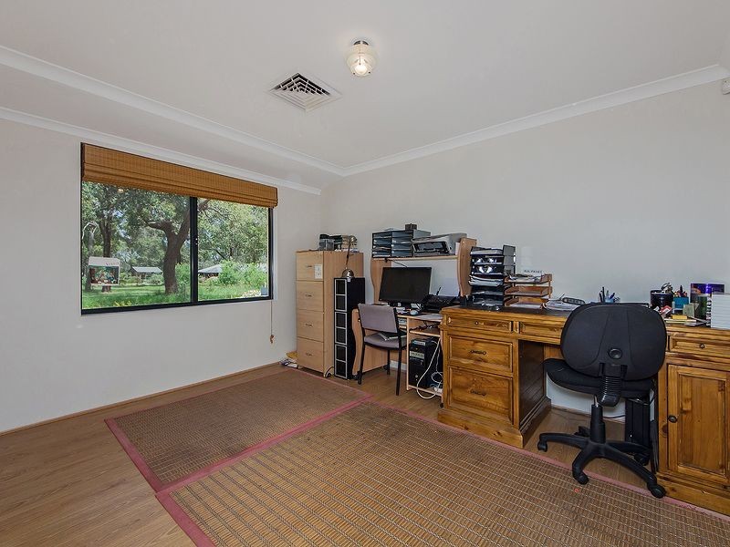 6 Diogenes Court, Baldivis WA 6171