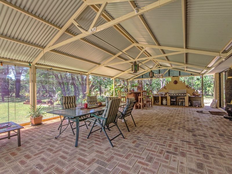 6 Diogenes Court, Baldivis WA 6171