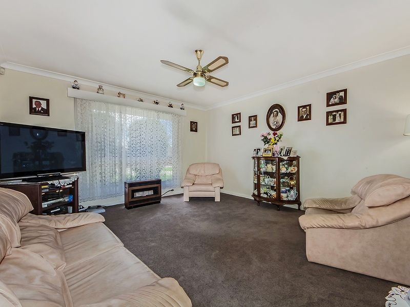 64 Haselmere Circus, Rockingham WA 6168