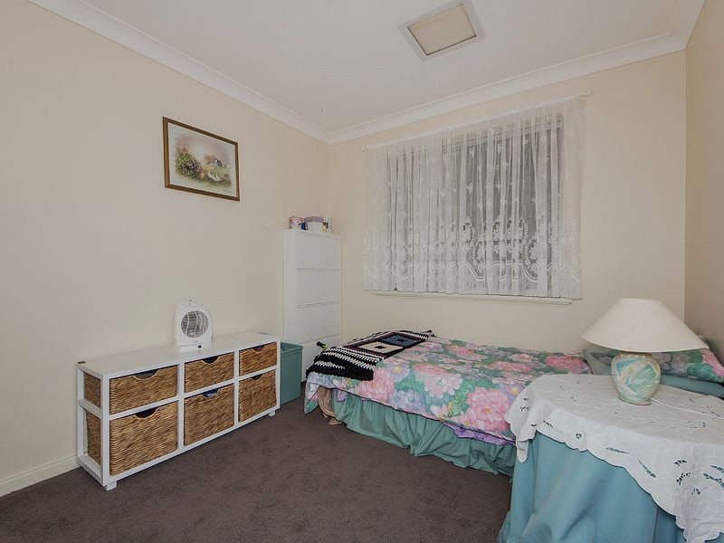 64 Haselmere Circus, Rockingham WA 6168
