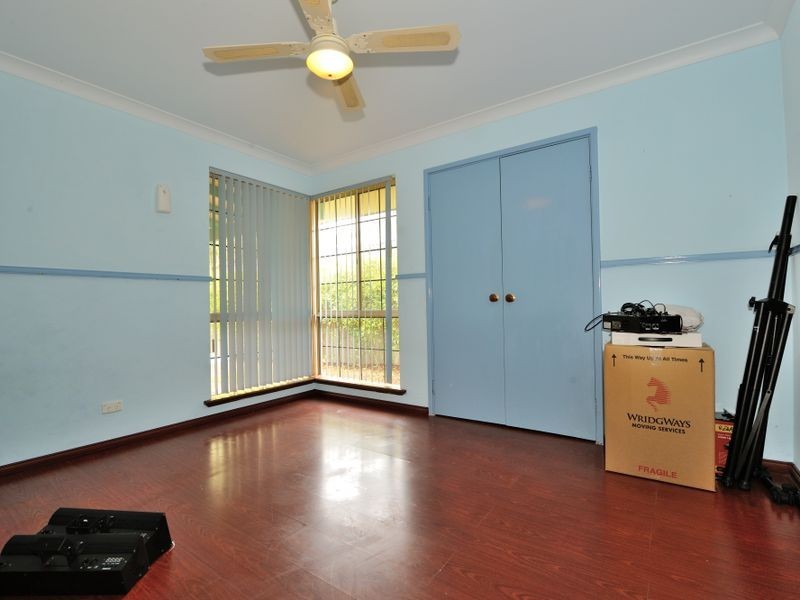 6 Tempest Place, Waikiki WA 6169