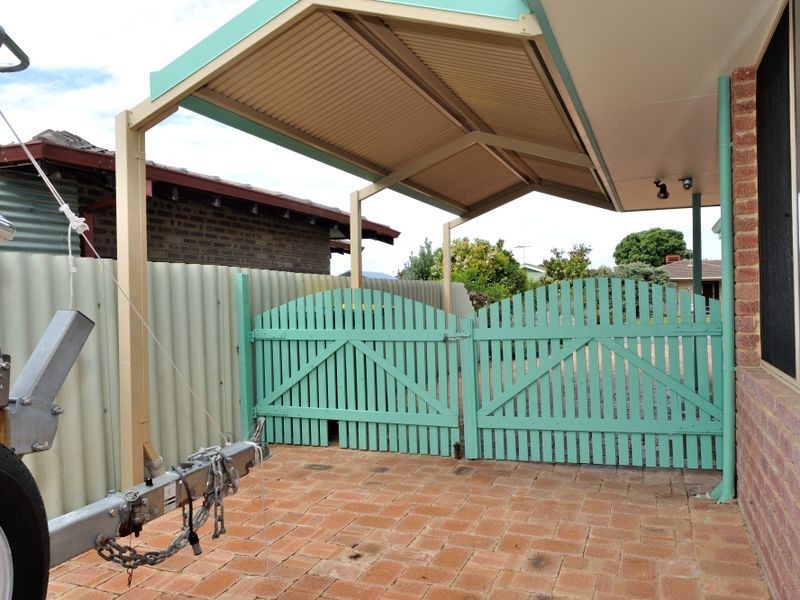 6 Tempest Place, Waikiki WA 6169