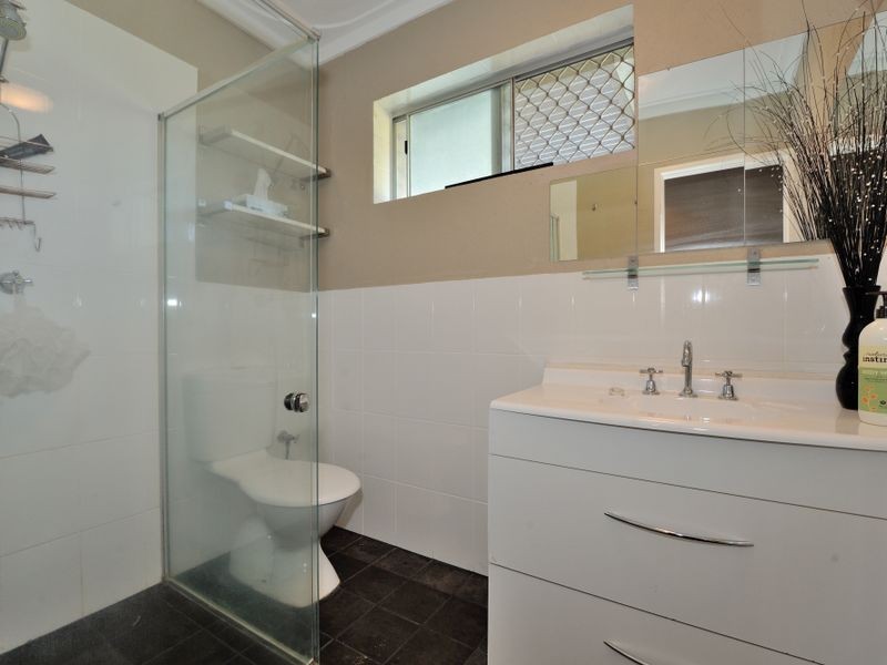 6 Kullaroo Court, Hillman WA 6168