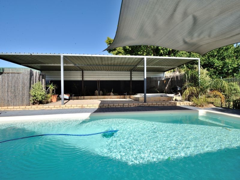 6 Kullaroo Court, Hillman WA 6168