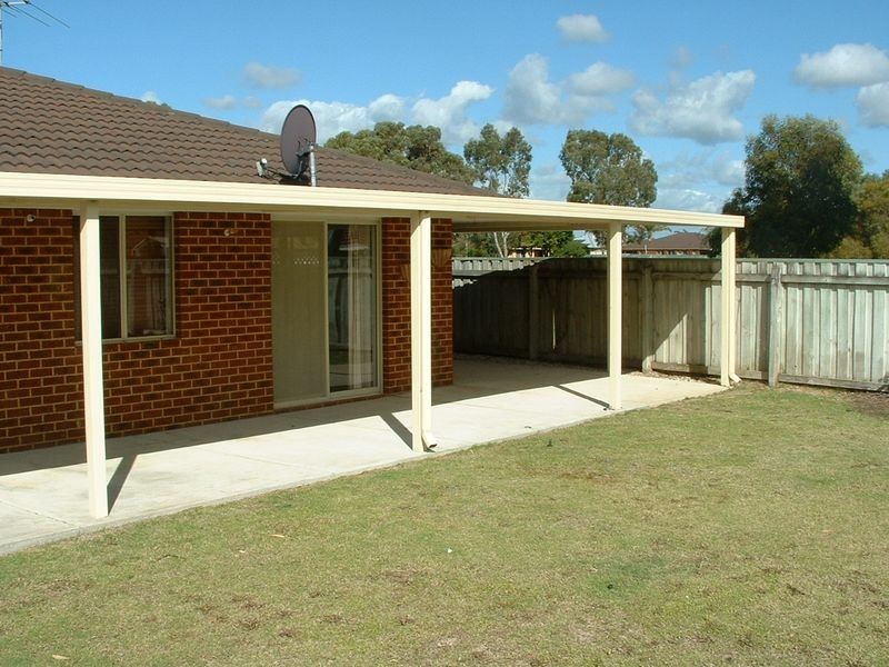 22 Silver Grove, Warnbro WA 6169