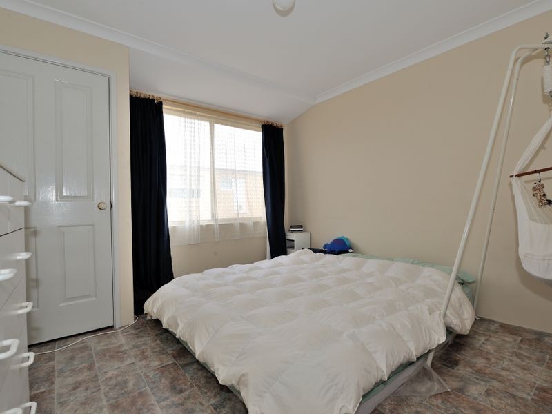 35 Camargue Green, Secret Harbour WA 6173