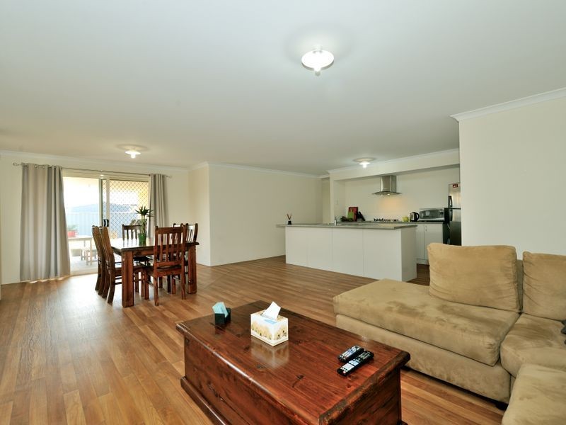 13 Correa Way, Baldivis WA 6171