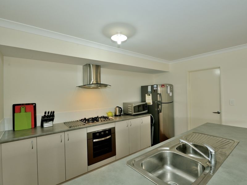 13 Correa Way, Baldivis WA 6171
