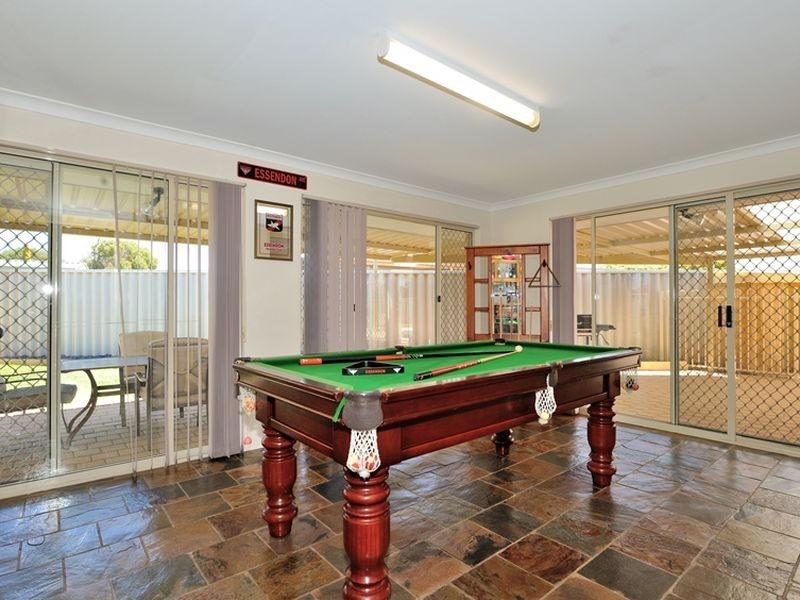 13 Cumberland Way, Waikiki WA 6169