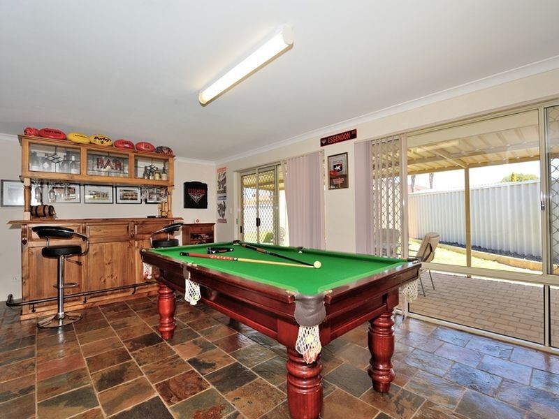 13 Cumberland Way, Waikiki WA 6169
