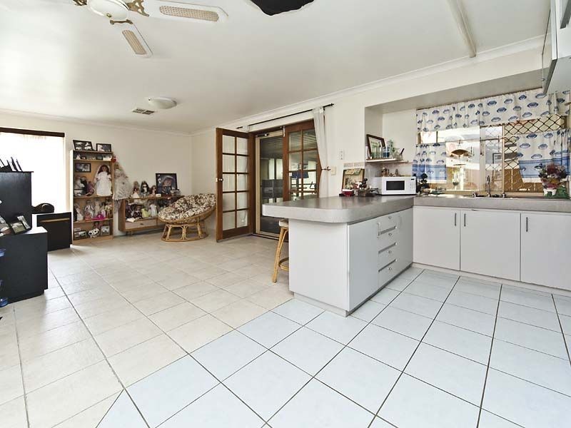 31 Gascoyne Way, Cooloongup WA 6168