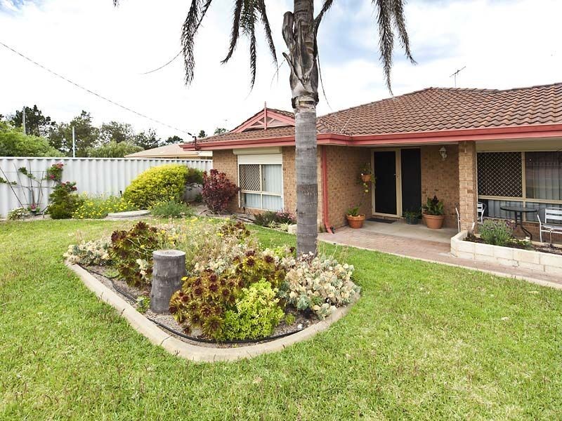 31 Gascoyne Way, Cooloongup WA 6168