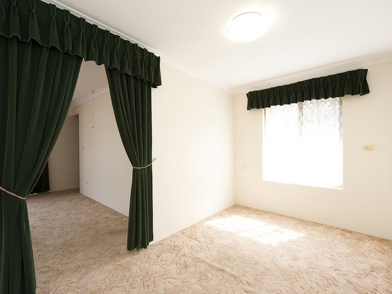 7 Grampian Court, Cooloongup WA 6168