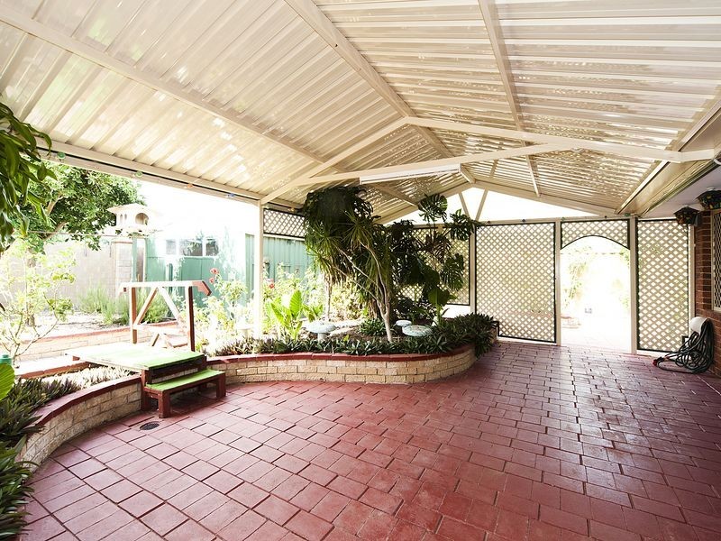 7 Grampian Court, Cooloongup WA 6168