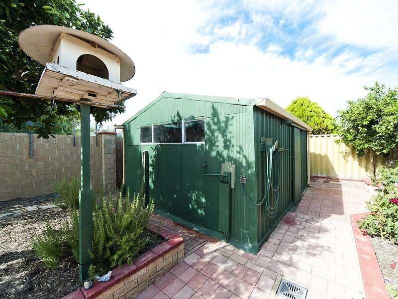 7 Grampian Court, Cooloongup WA 6168