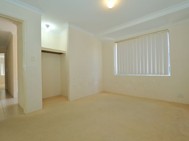 129 Bayside Blvd, Port Kennedy WA 6172