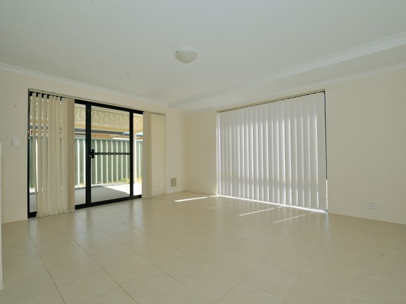 129 Bayside Blvd, Port Kennedy WA 6172