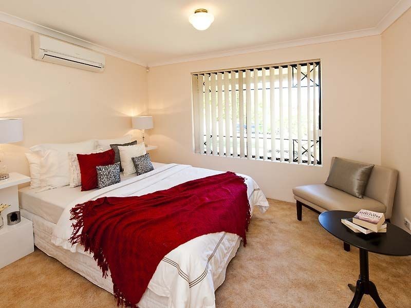 34 Strasbourg Ramble, Port Kennedy WA 6172