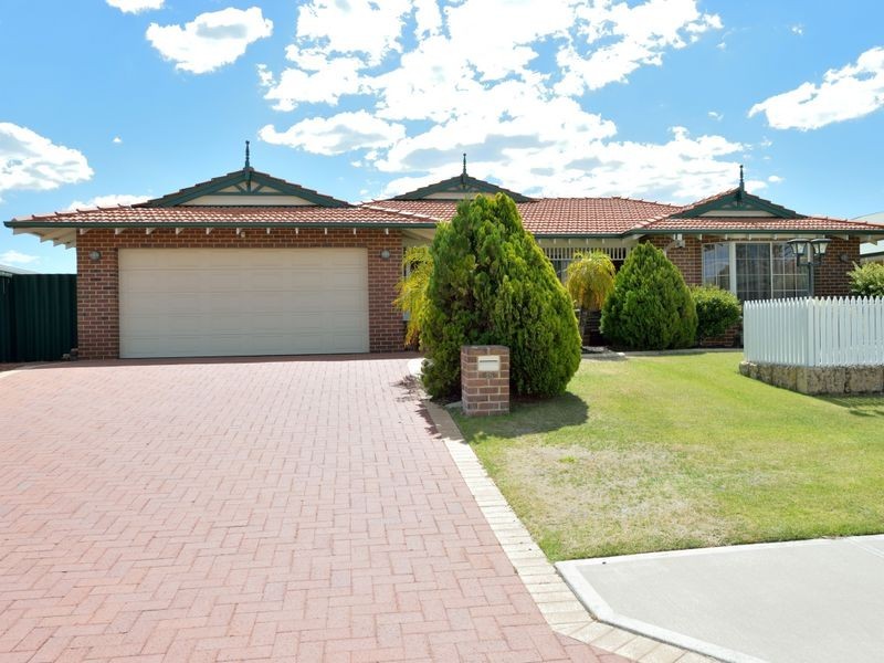 15 Harmony Parade, Singleton WA 6175