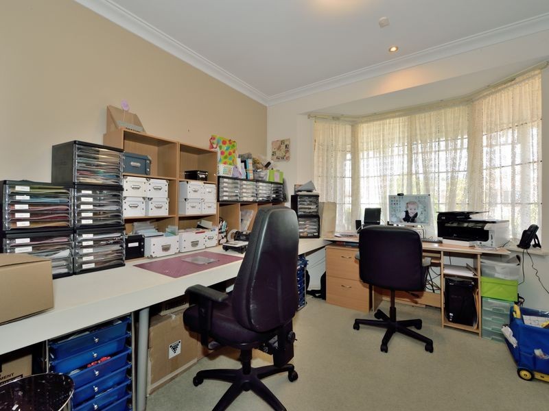 15 Harmony Parade, Singleton WA 6175
