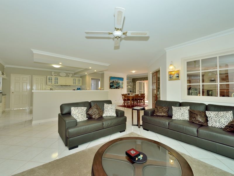 15 Harmony Parade, Singleton WA 6175