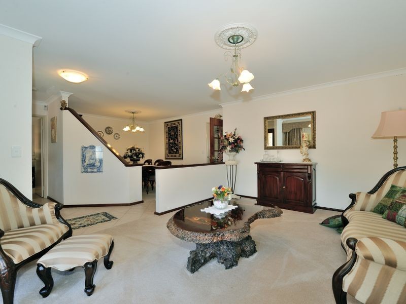 618 Safety Bay Road, Waikiki WA 6169