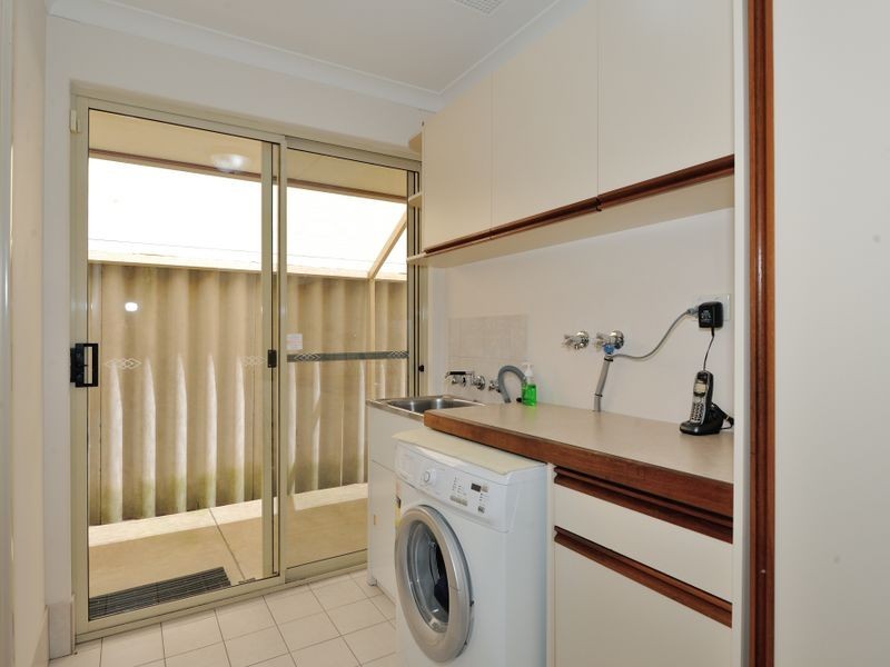 618 Safety Bay Road, Waikiki WA 6169