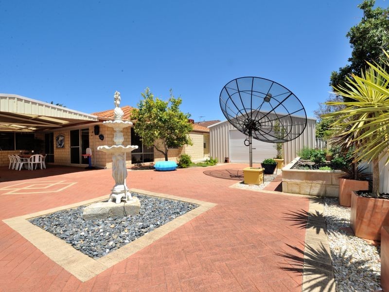 618 Safety Bay Road, Waikiki WA 6169