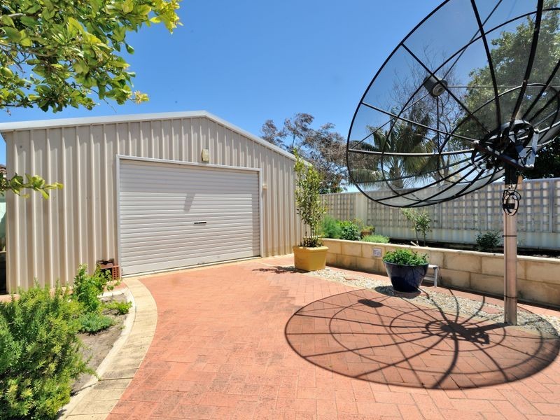 618 Safety Bay Road, Waikiki WA 6169