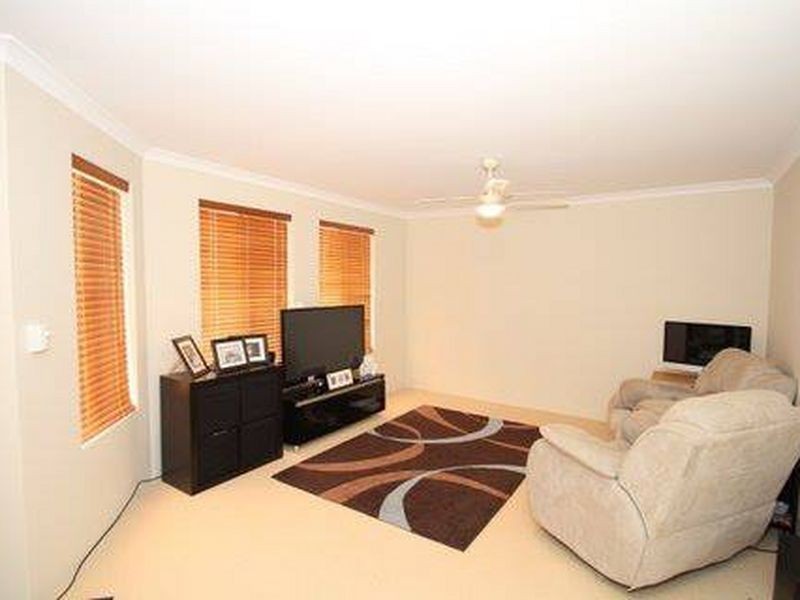 6 Cariati Close, Secret Harbour WA 6173