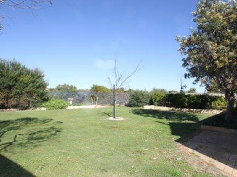 6 Cariati Close, Secret Harbour WA 6173