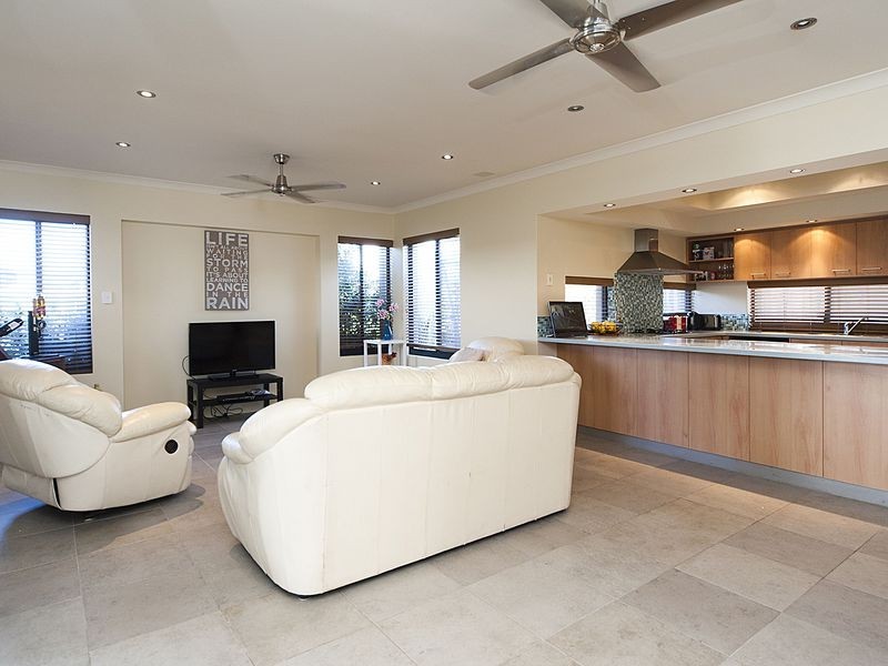 12 Cohen Vista, Barragup WA 6210